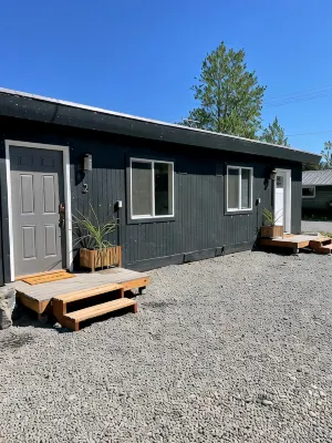 Sunny apartment in the heart of Kenai