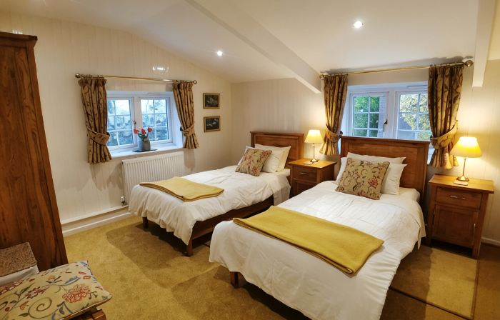 Lovely Cottage Situated in 40 Acres