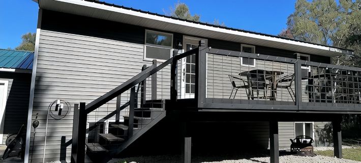 The 8's, Farmhouse Chic 4-Bedroom w/ Garage Access in Grand Marais, Pet Friendly Hotels in Alger County