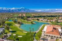 Want an amazing view on the 18th green next to the clubhouse? Look no further! - 4 stjerner