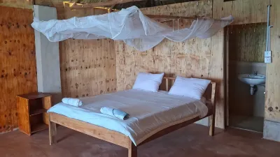 Anake Lodge Hotels in 