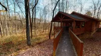 Cozy & Romantic cabin in Hocking Hills - Wifi