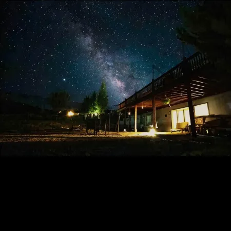 Crawford’s Mountain View Getaway