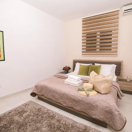Superior Onebedroom Apartment