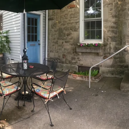 Ron & Orline's Home, park at the door & use our EV 50 amp charger