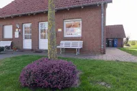 Semi-detached house with wide field view - 3-Star