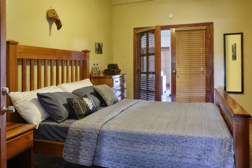 Villa Rising Sun Beachfront with Private Beach Bar & Dock - Villas