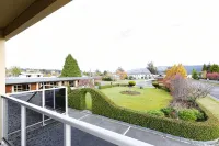 Alpine View Motel - Mountain view