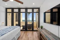 Newly remodeled. Breathtaking Luxury Beachfront Condo in Palmas Del Mar Resort - Boutique