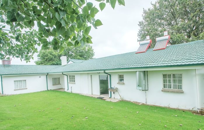 Hoyohoyo Machadostud Lodge