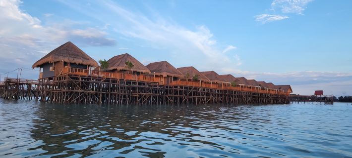 Kelong Pancing Madu Tiga Hotéis em Bintan
