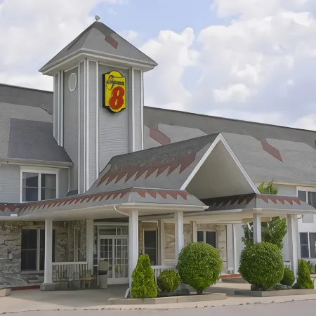 Super 8 by Wyndham Brooklyn