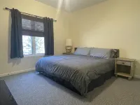 Alpine Vacation Home - Homestays