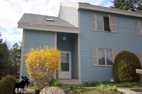 Large Family Townhome, AC, Great WiFi, Pool, Game Room, Grill, & Screened Porch - balcony