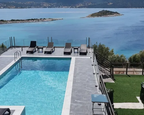 Paraiso Azul Villas Hotels in Distos