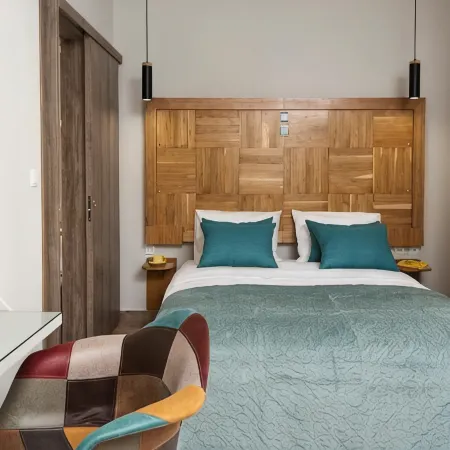 DownTown Hotel