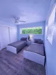 Walk to Siesta Key Beach! - พร้อมระเบียง