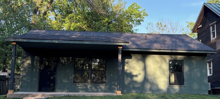 Recently renovated home in East Lawrence Ξενοδοχεία στην πόλη Lawrence