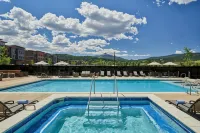 Residence Inn Big Sky/The Wilson Hotel - Pool