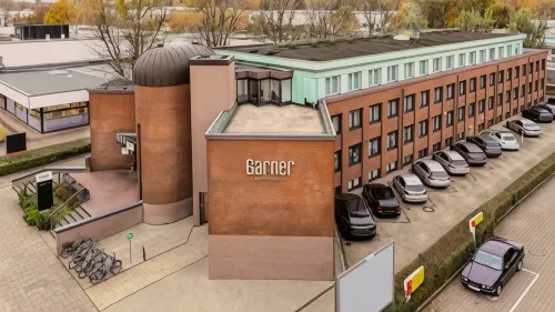 Garner Hotel HAMBURG NORD by IHG - Bãi đậu xe