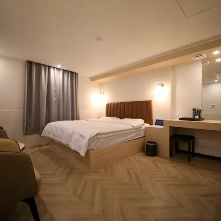 25 Hotel
