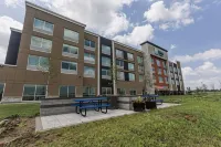 Holiday Inn Express & Suites WELLAND by IHG - Pools