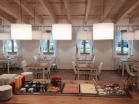哈爾施塔特湖濱飯店 - 海滩