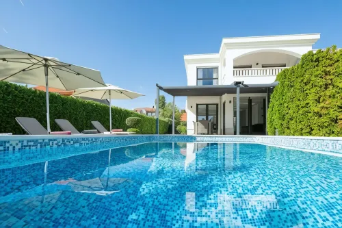 Luxury City Villa Trogir - Villaer