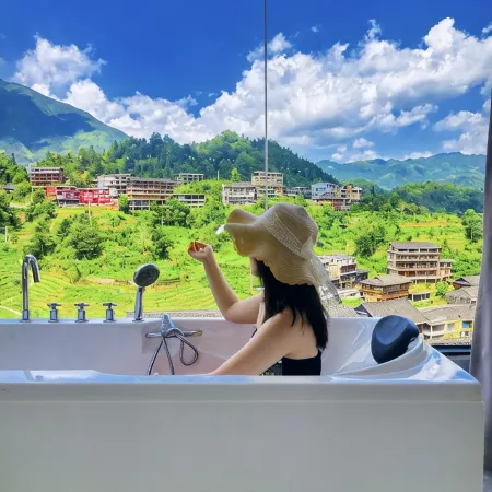 Xinyijing Hotel (Longsheng Longji Terraces)