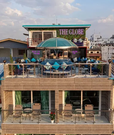 The Globe Hotel Bar and Restaurant