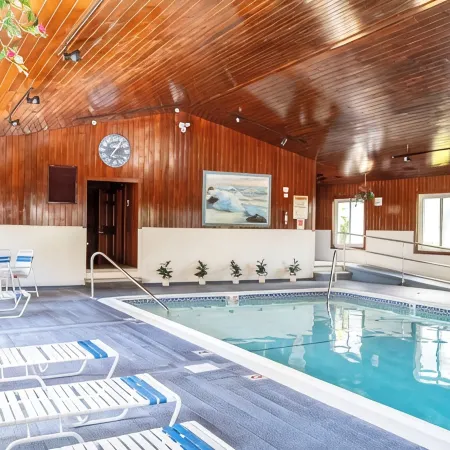 Elmwood Resort Hotel