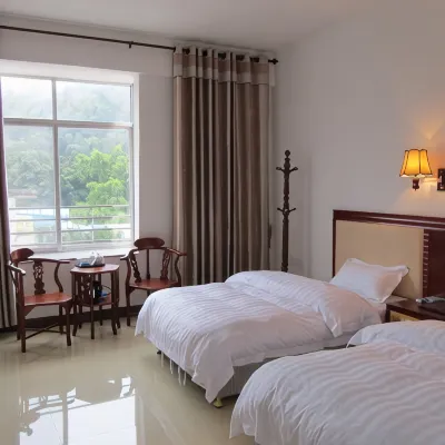 Guose Tianxiang Farm House Hotels near Panlongxia Ecological Tourism Zone