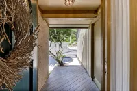 Beautiful family beach townhome getaway - 2-Star