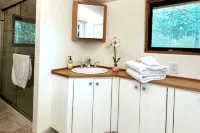 Private Cottage - 5 Min from the Center of Town - 4성급