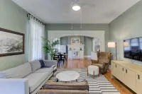Modern and Stately Upper 2-bed in Historic Midtown - Apartments