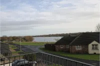 Lakelands