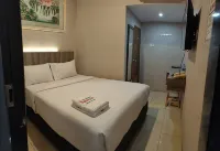 Princess GuestHouse Syariah - parking