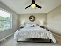 Spectacular Cedar Falls Townhome!