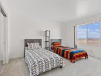 Resort Style House In High Dessert
