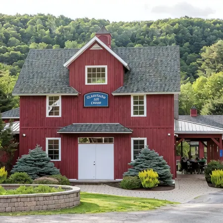Blue Hill Lodge