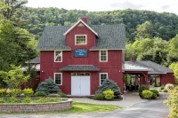 Blue Hill Lodge - 3-Sterne