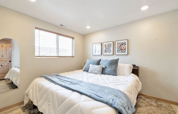 Gorgeous 2 BDRM - Central to Ski Resorts and Outdoor Recreation