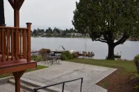 Seattle/Airport/Light Rail/SeaTac/2Bdrm Apt/Waterfront Home - Scenic