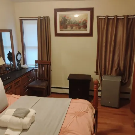 Cozy two bedroom House