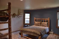 Kenai River Hideaway - Homestays