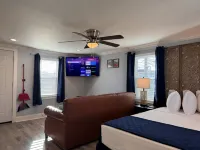 Comfy Coastal Cottage Four