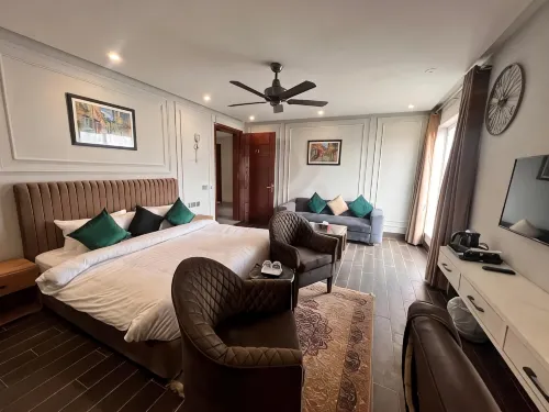 Hotel Elegant Executive Suites - breakfast