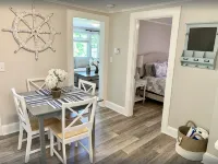 Awesome location downtown. Walk to the beach, marginal way - 4-Sterne