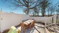Webster Lake - One Home -Two Apartments - balcony