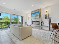 Luxury 2Bed w/ Amazing Views - Wifi